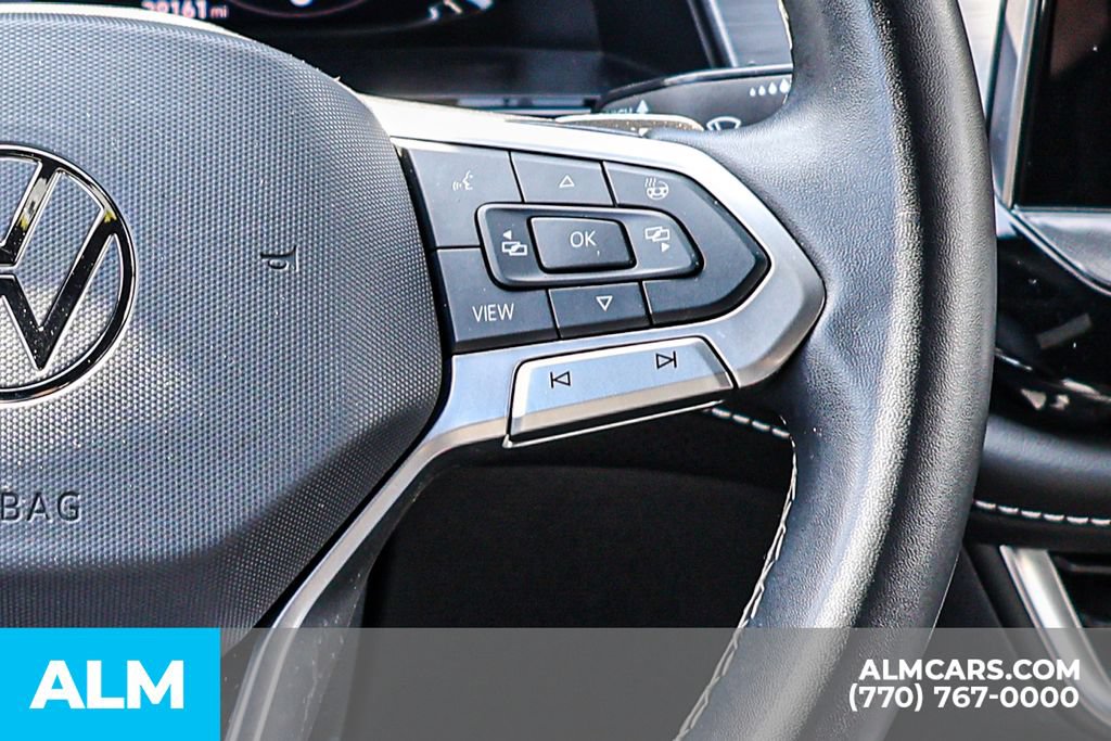 Used 2024 Volkswagen Atlas Cross Sport SE FWD image 36