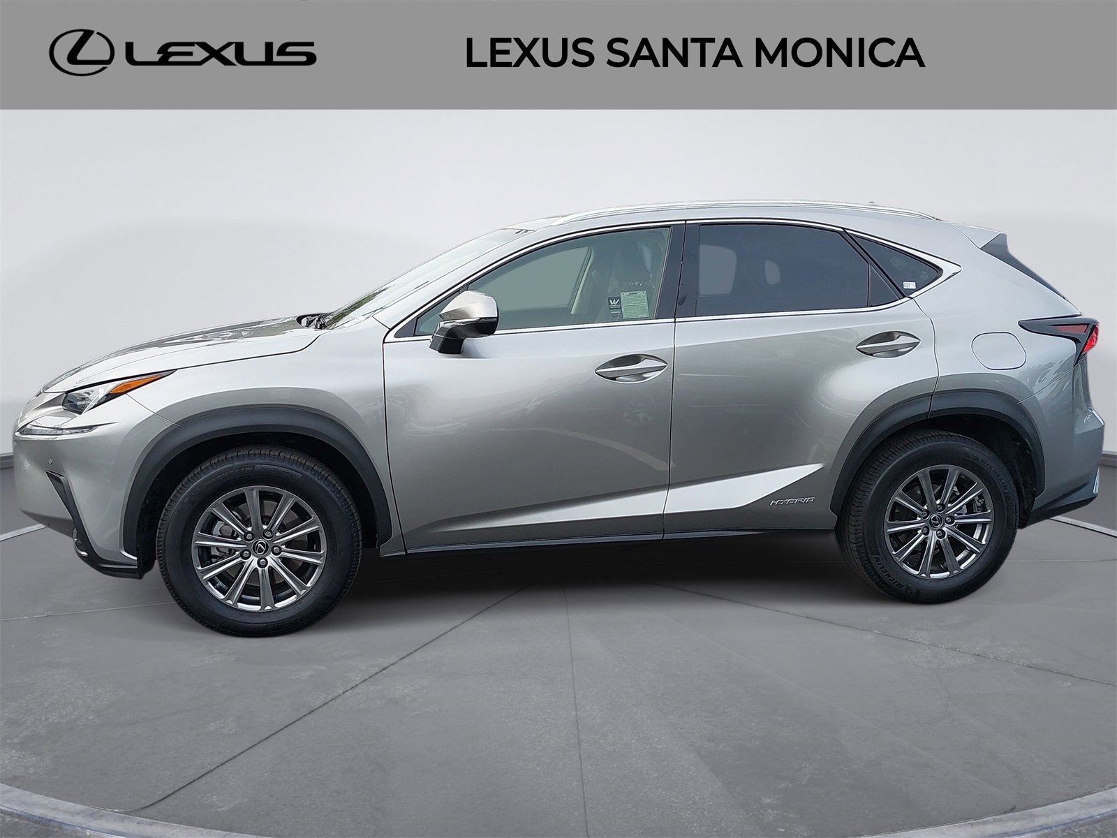 Used 2019 Lexus NX 300h 300h image 8