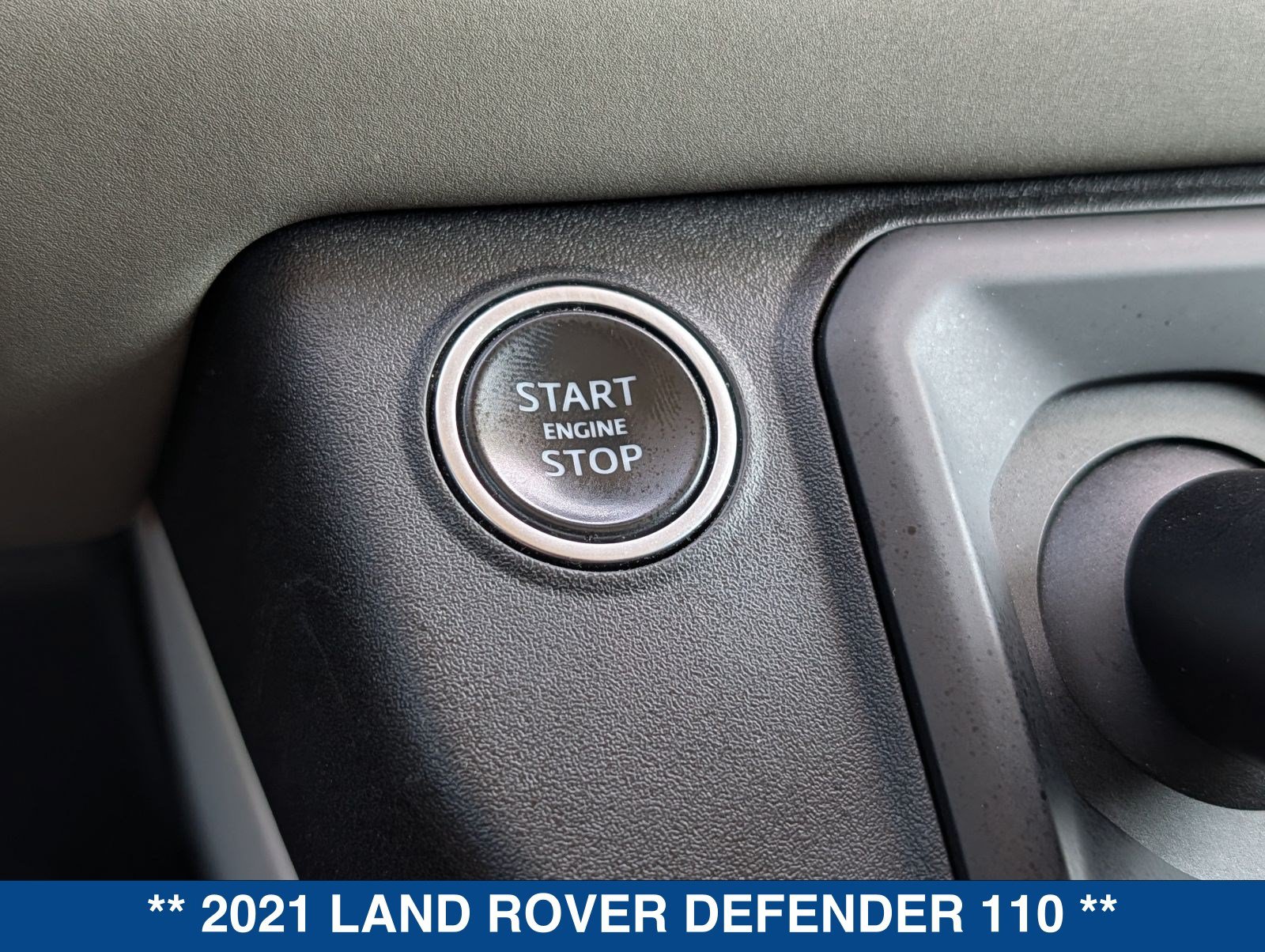 Used 2021 Land Rover Defender 110 SE AWD/4WD image 34