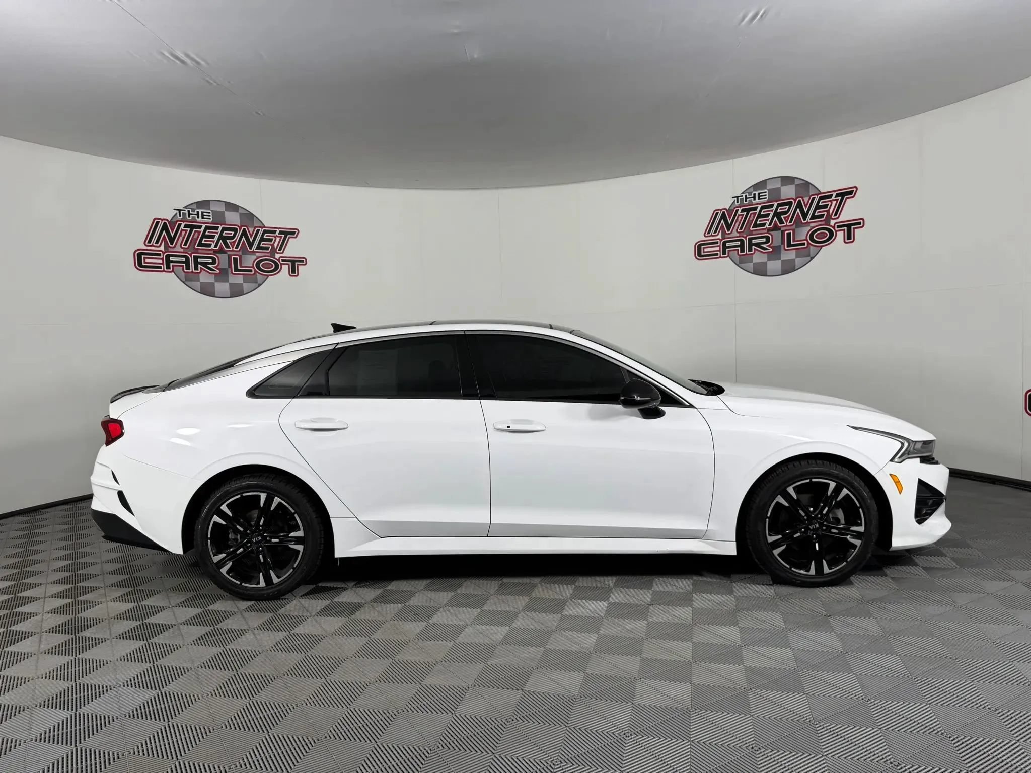 Used 2021 Kia K5 GT-Line w/ GT-Line FWD Premium Package image 8