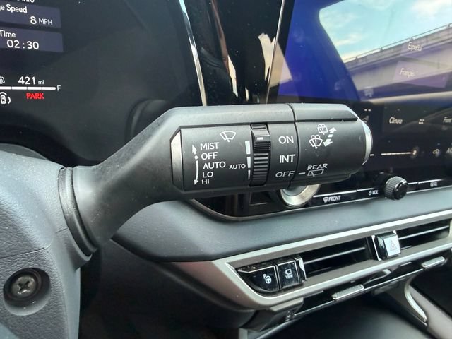 Certified 2025 Lexus RX 450h AWD w/ Convenience Package image 17