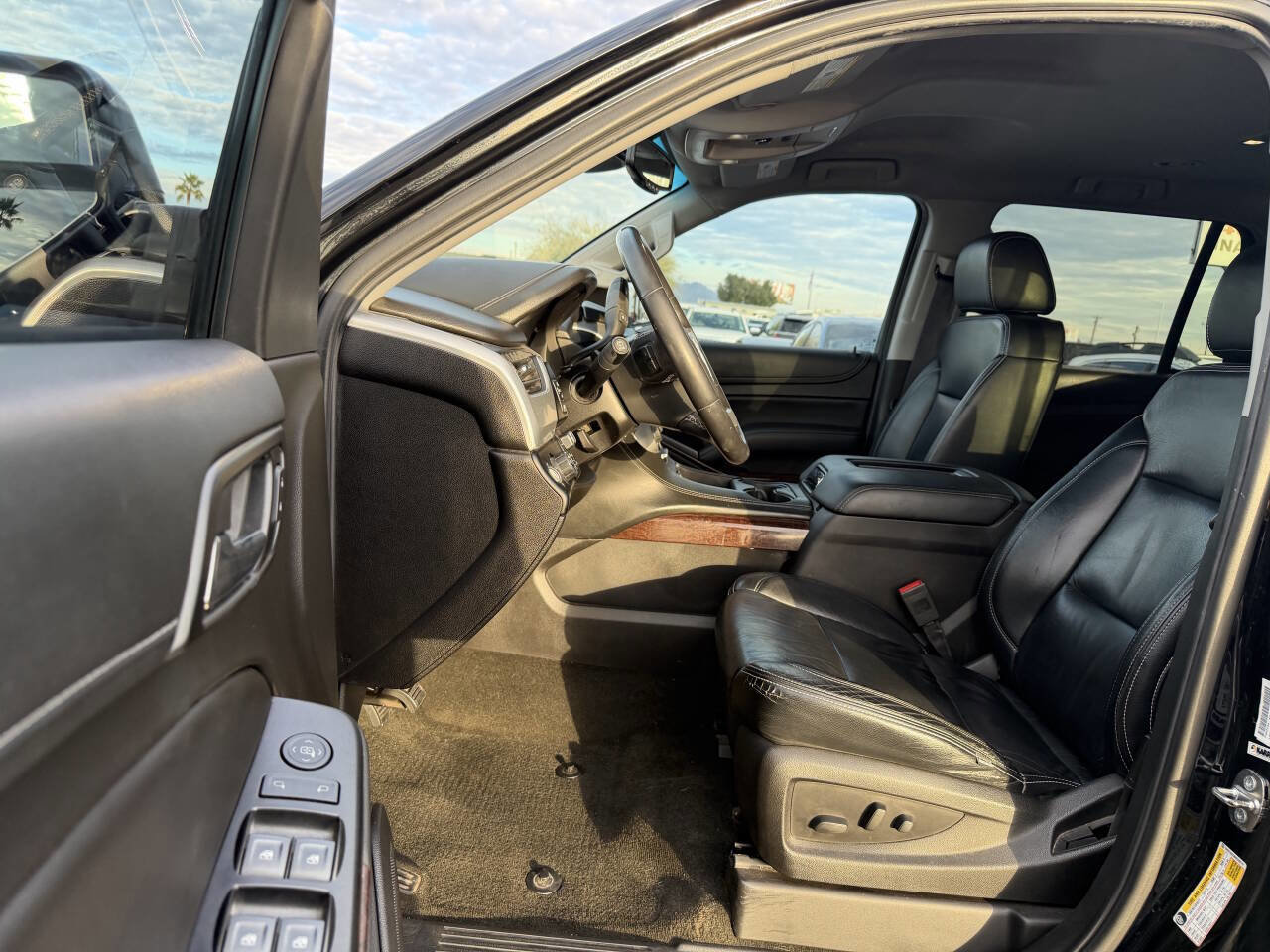 Used 2017 GMC Yukon SLE w/ Convenience Package image 15