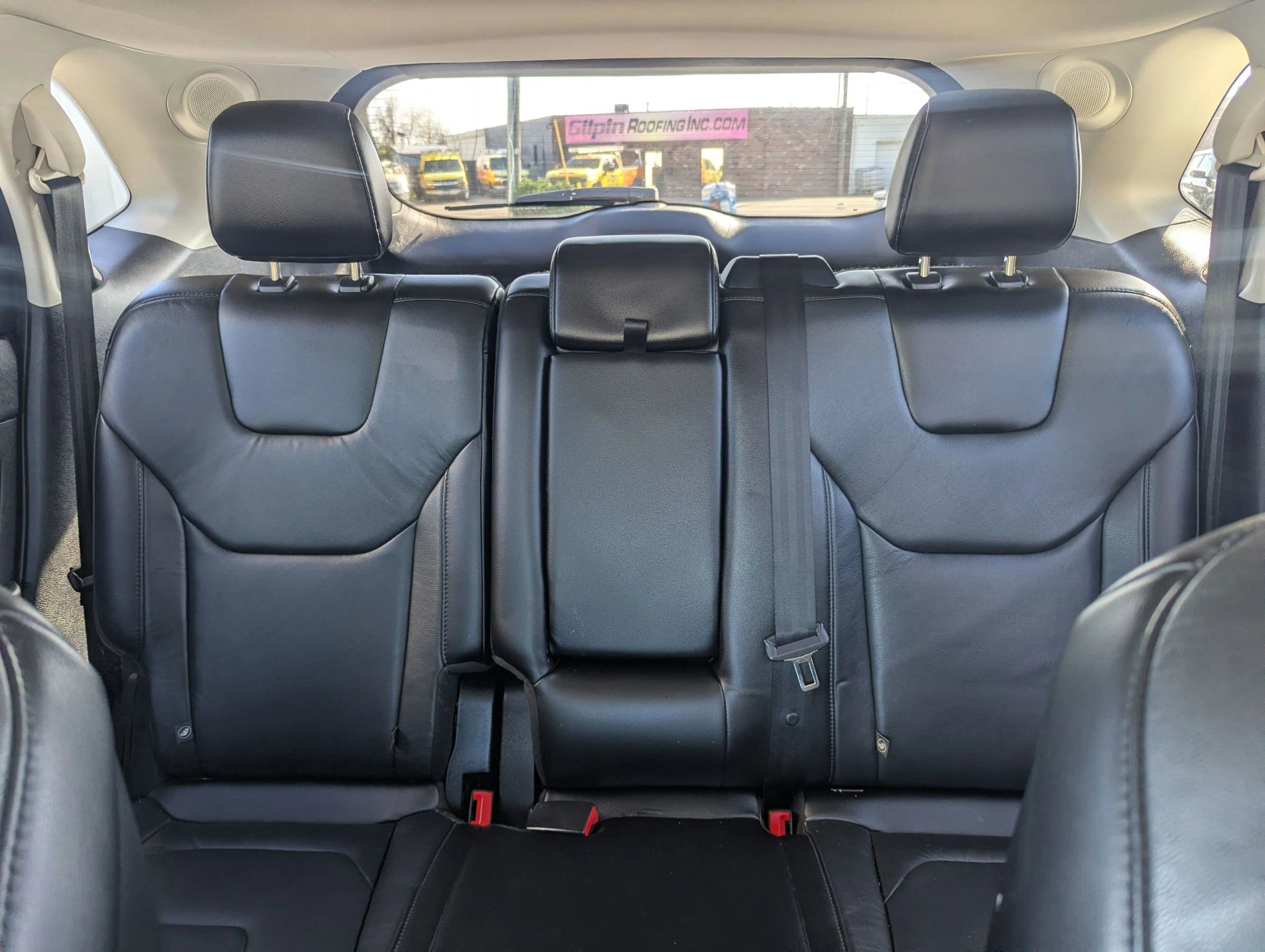 Used 2015 Ford Edge Titanium w/ Technology Package AWD/4WD image 17