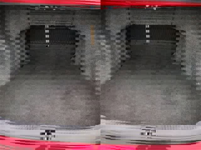 Used 2014 Toyota Camry L image 34