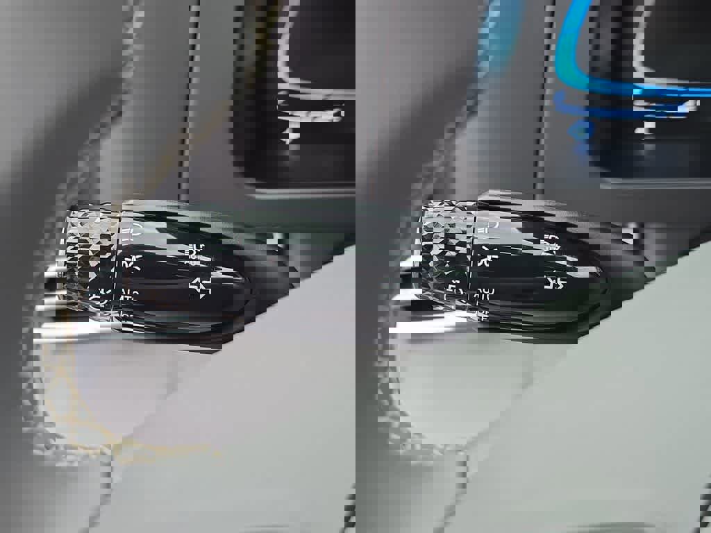 New 2026 Hyundai Elantra Sport image 26