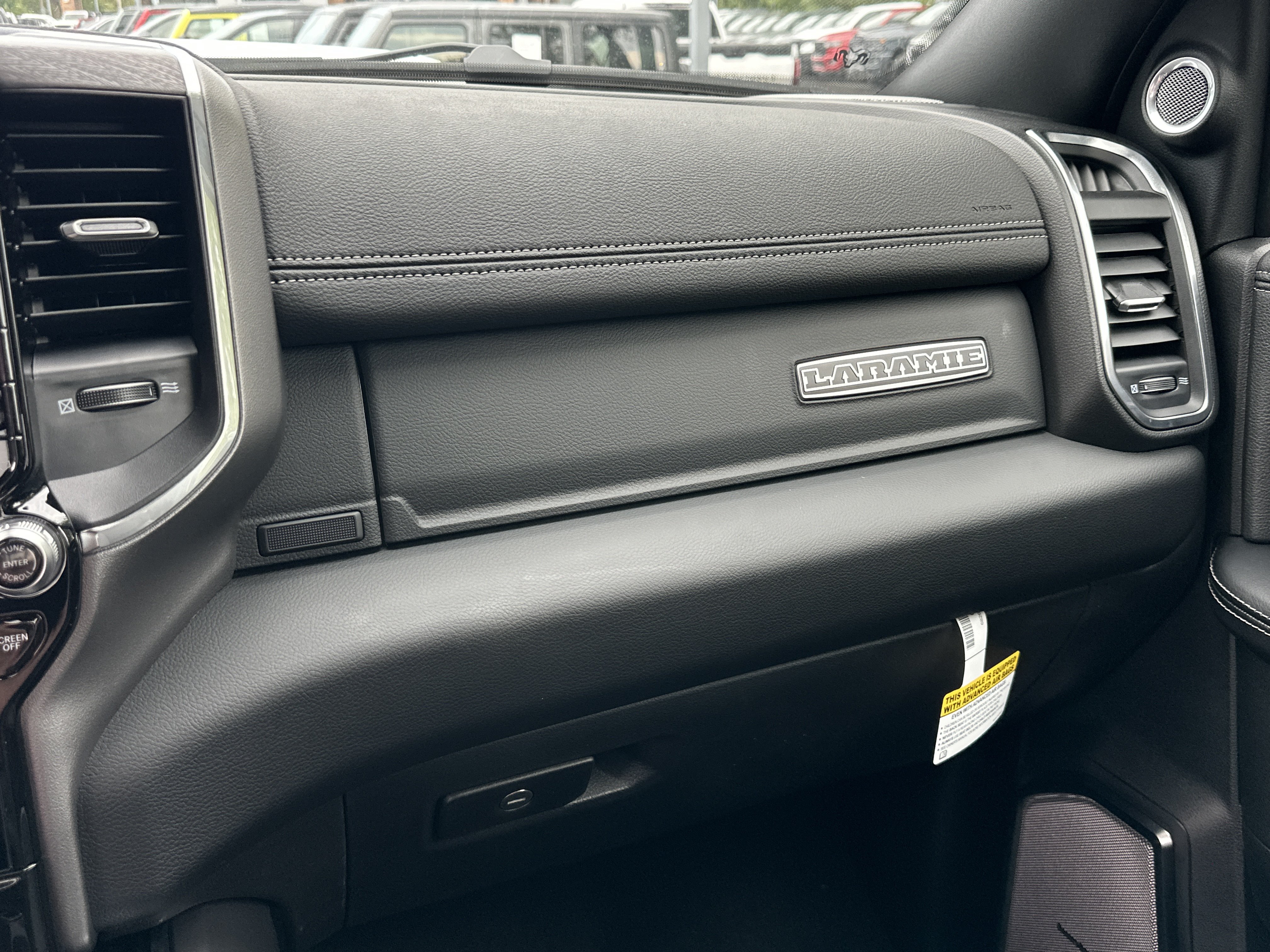 New 2027 RAM 2500 Laramie AWD/4WD image 4