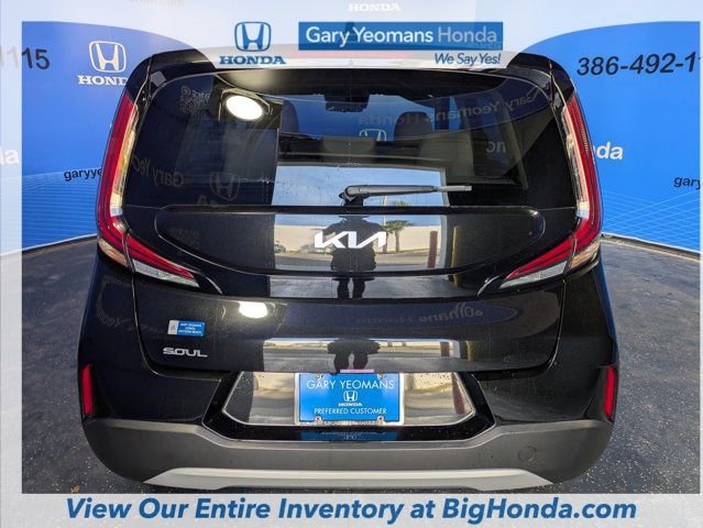 Used 2025 Kia Soul LX w/ LX Technology Package image 7