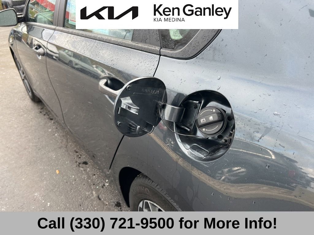 Certified 2023 Kia Forte LXS w/ LXS Technology Package image 49