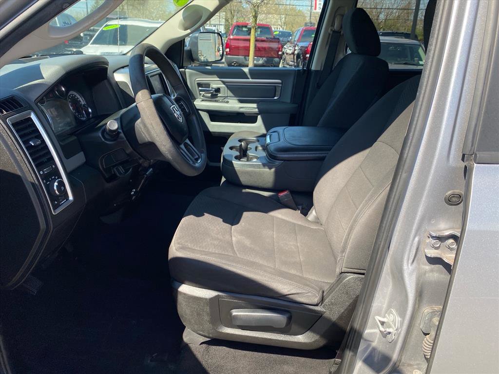 Used 2019 RAM 1500 Classic Warlock w/ Electronics Group AWD/4WD image 9