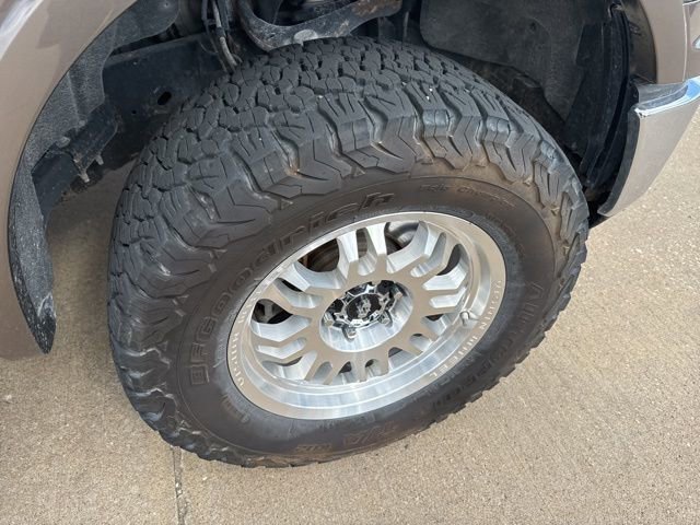 Used 2019 Ford F150 Lariat w/ Equipment Group 502A Luxury AWD/4WD image 25