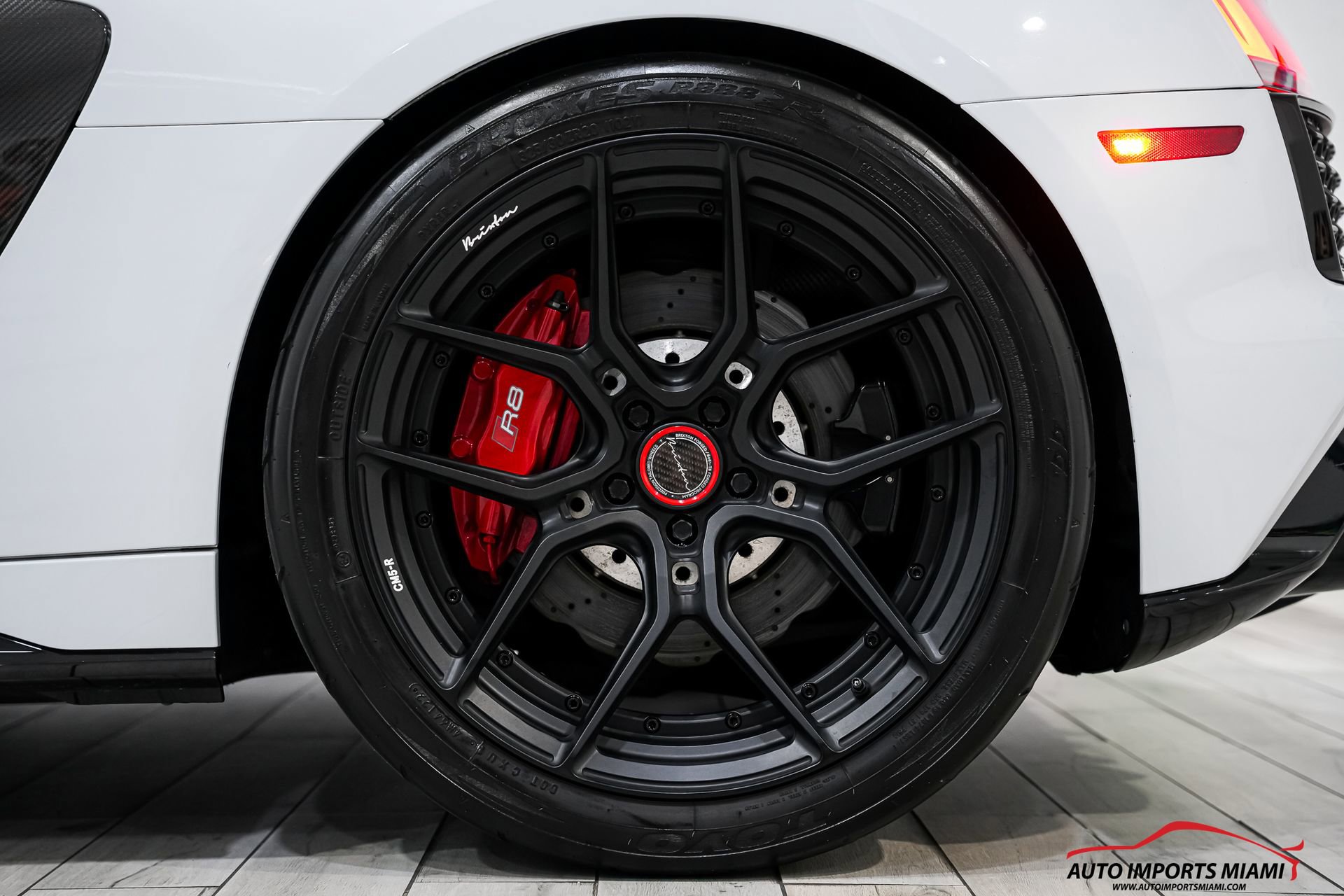 Used 2020 Audi R8 V10 w/ Carbon Exterior Package image 86