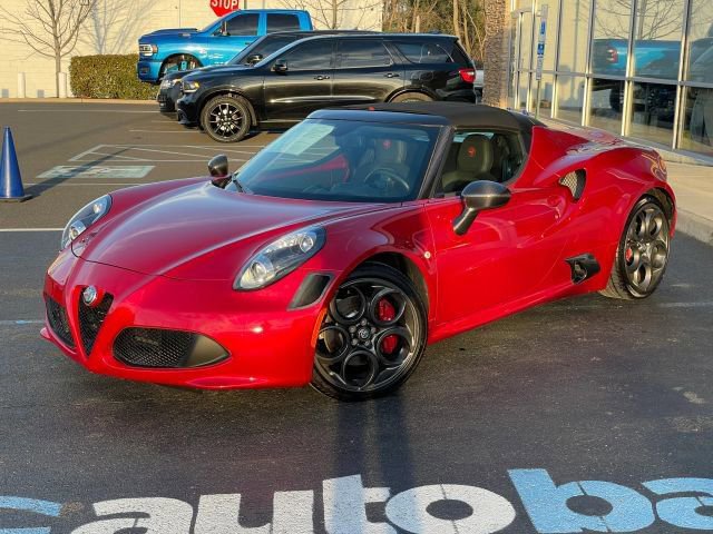Used 2020 Alfa Romeo 4C Spider image 10