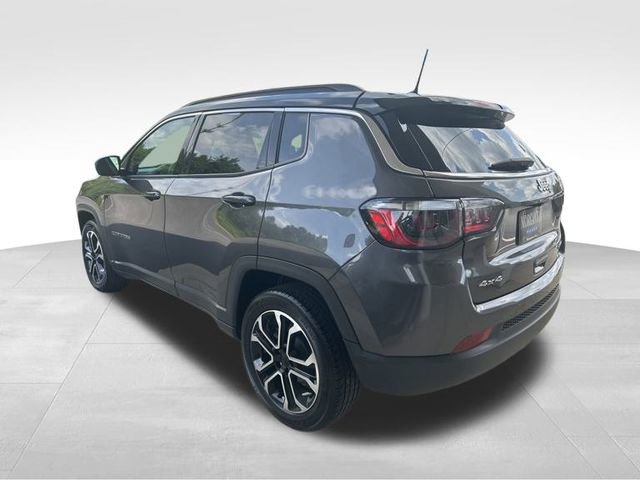 Used 2024 Jeep Compass Limited image 6