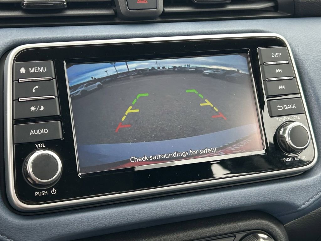 Used 2025 Nissan Versa SV w/ Trunk Package image 25