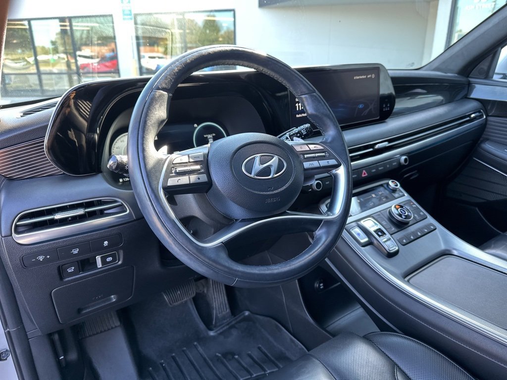 Used 2023 Hyundai Palisade Calligraphy image 33