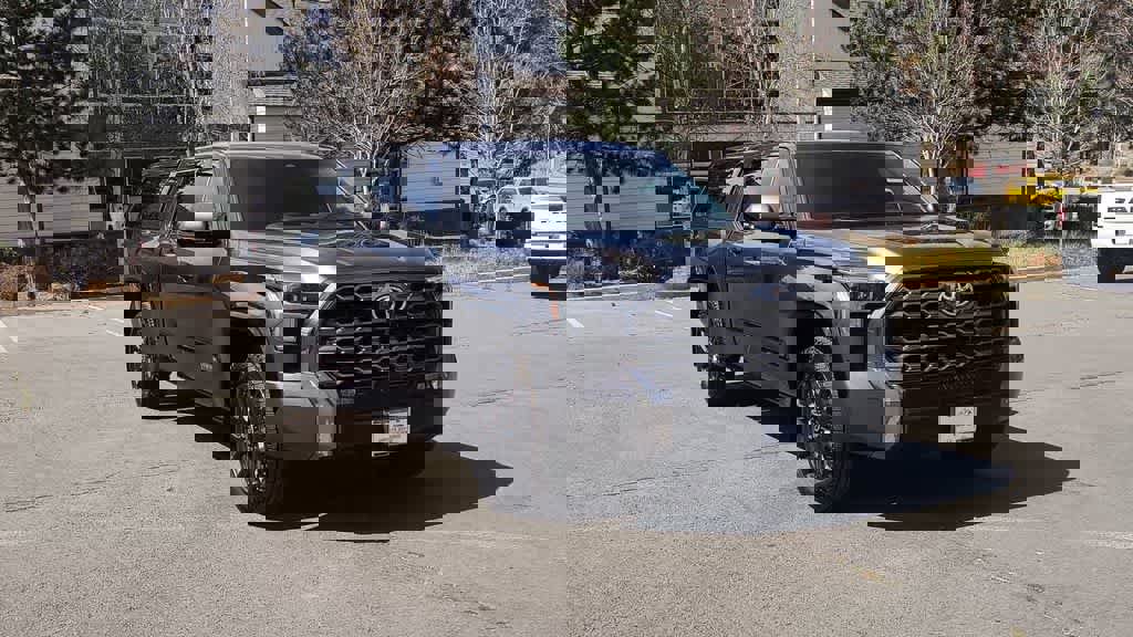 Used 2024 Toyota Tundra Platinum image 3