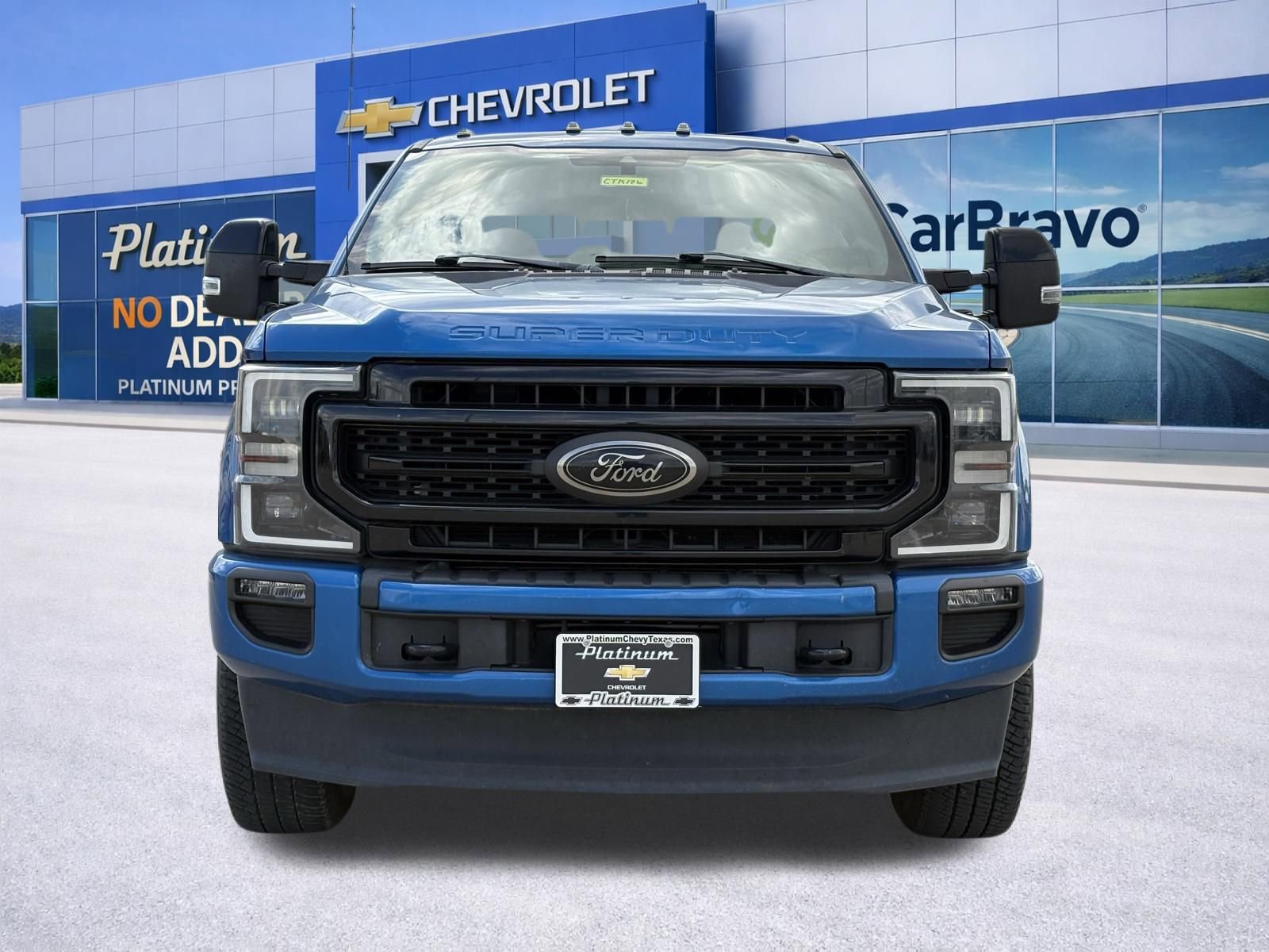 Used 2020 Ford F250 Lariat image 2