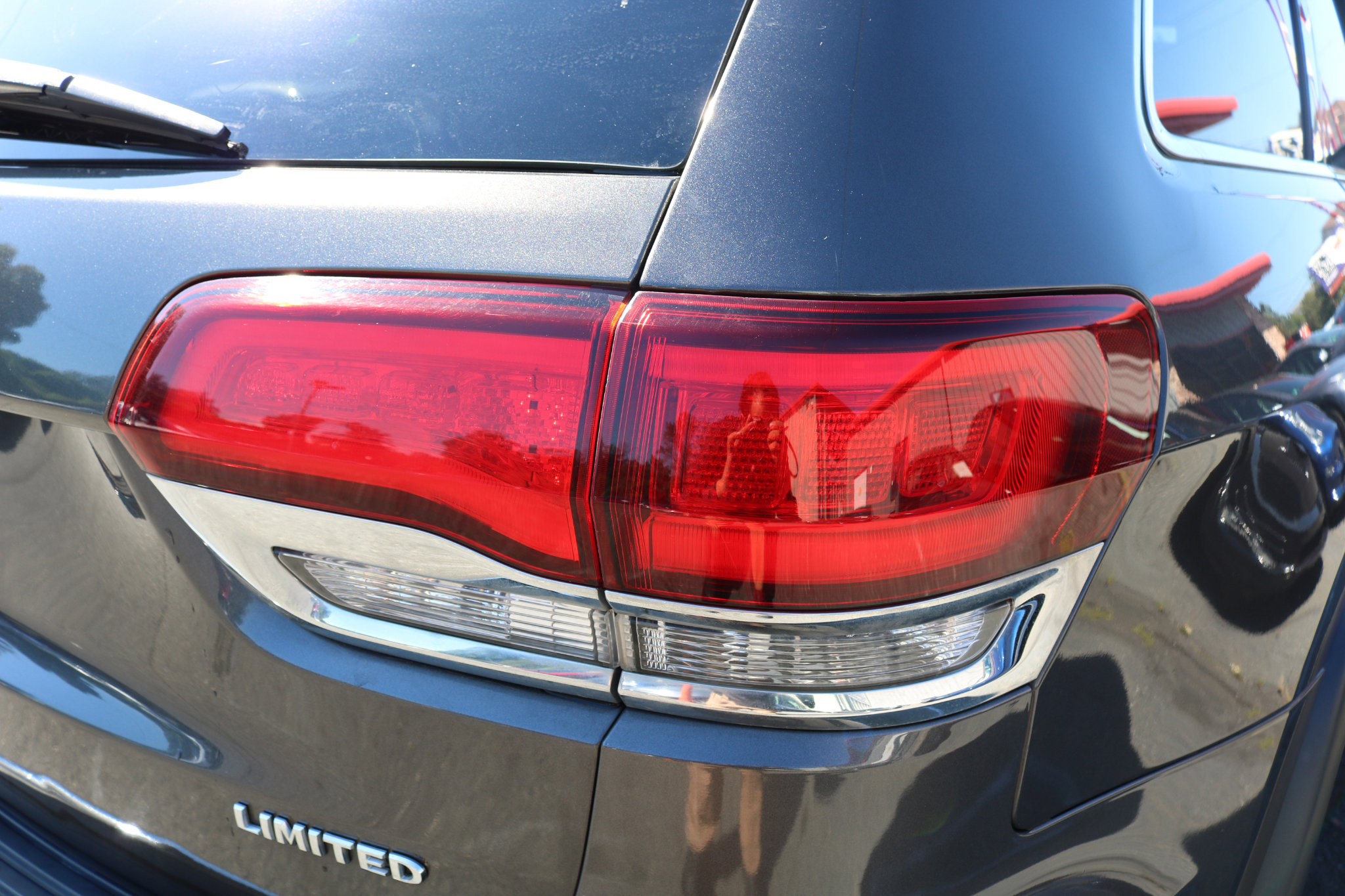 Used 2021 Jeep Grand Cherokee Limited w/ Luxury Group II image 10