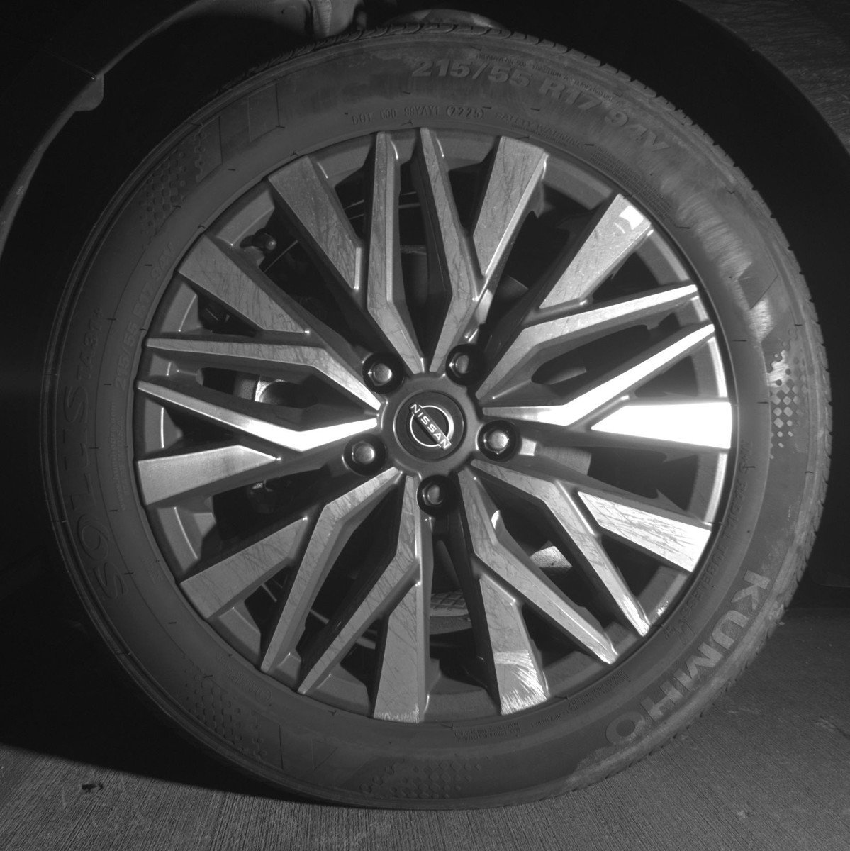 Used 2025 Nissan Altima 2.5 SV image 12