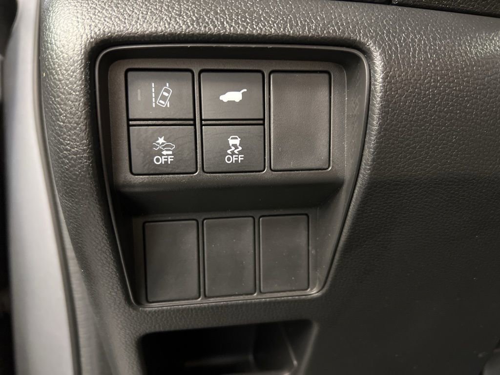 Used 2018 Honda CR-V Touring image 22