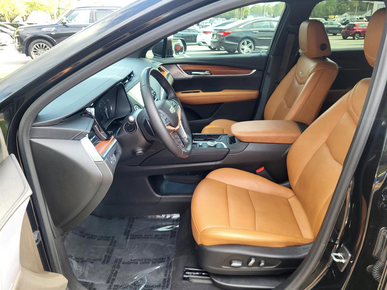 Used 2023 Cadillac XT5 Premium Luxury image 12