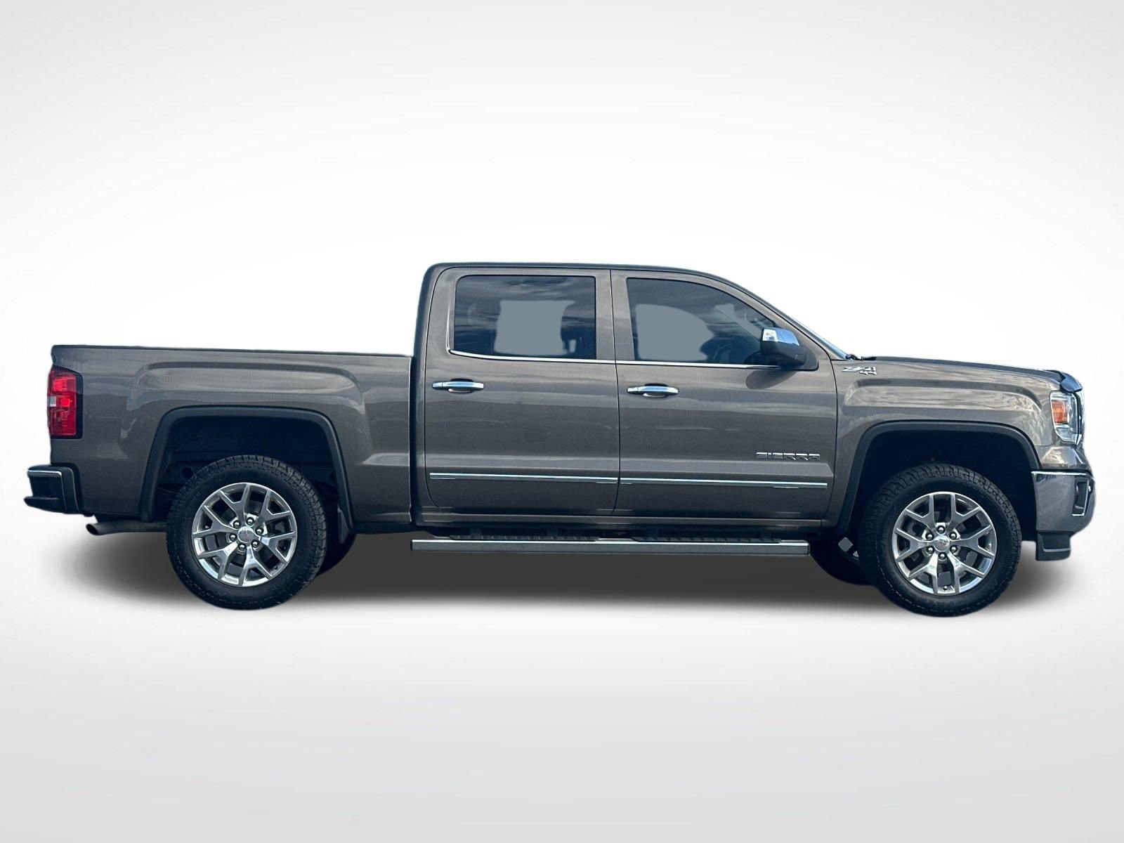 Used 2015 GMC Sierra 1500 SLT w/ SLT Crew Cab Value Package AWD/4WD image 2