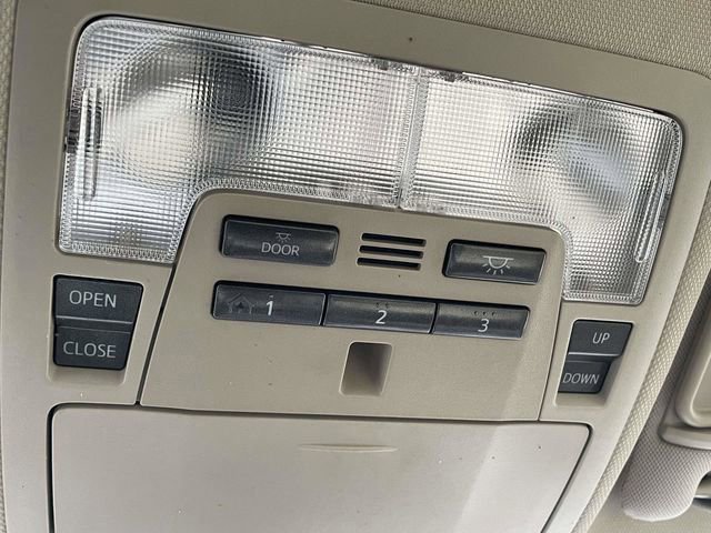 Used 2014 Toyota Camry XLE w/ Leather Package image 34