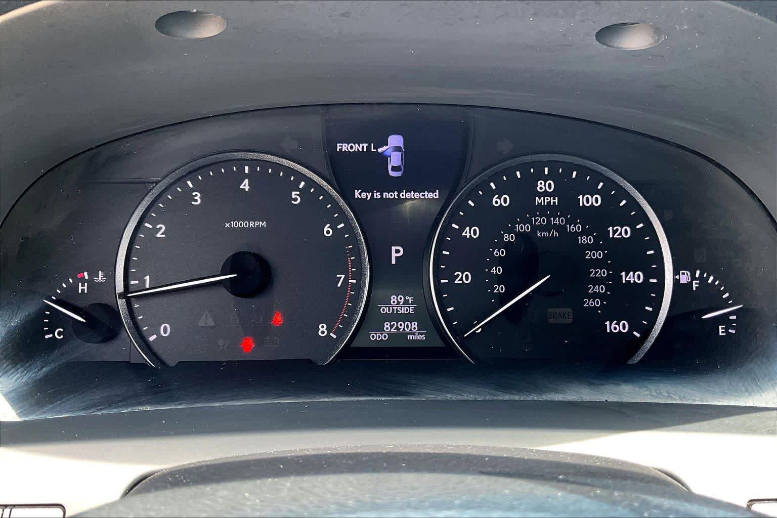 Used 2013 Lexus LS 460 w/ Comfort Pkg RWD image 23