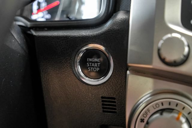 Used 2021 Toyota 4Runner SR5 Premium AWD/4WD image 31