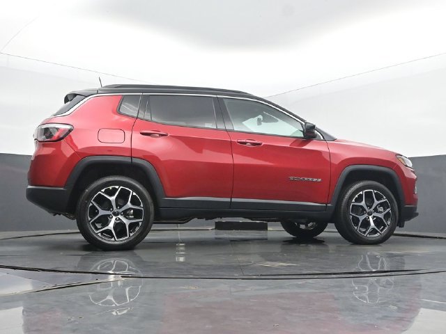 New 2026 Jeep Compass Limited w/ Sun, Sound & Navigation Group AWD/4WD image 51