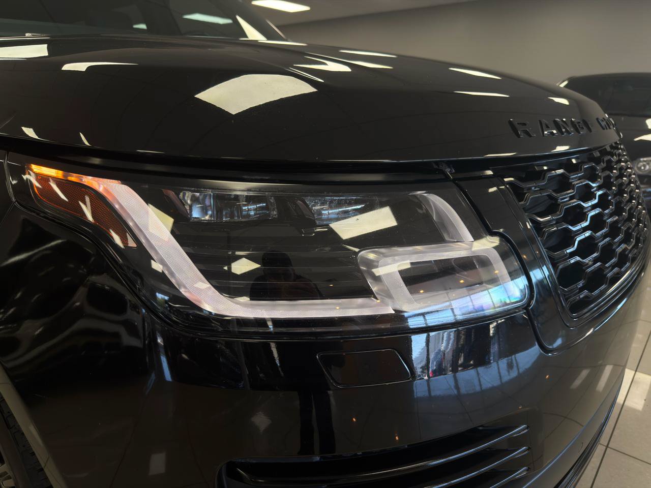Used 2019 Land Rover Range Rover HSE AWD/4WD image 19
