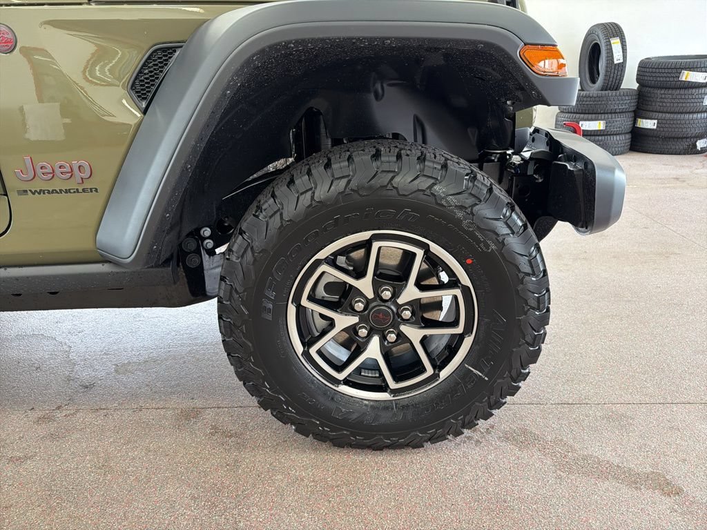 New 2026 Jeep Wrangler Unlimited Rubicon AWD/4WD image 28
