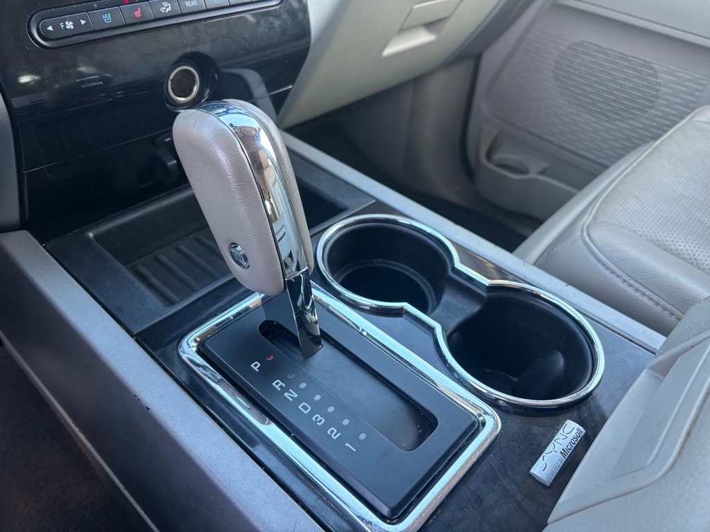 Used 2013 Ford Expedition EL Limited image 19