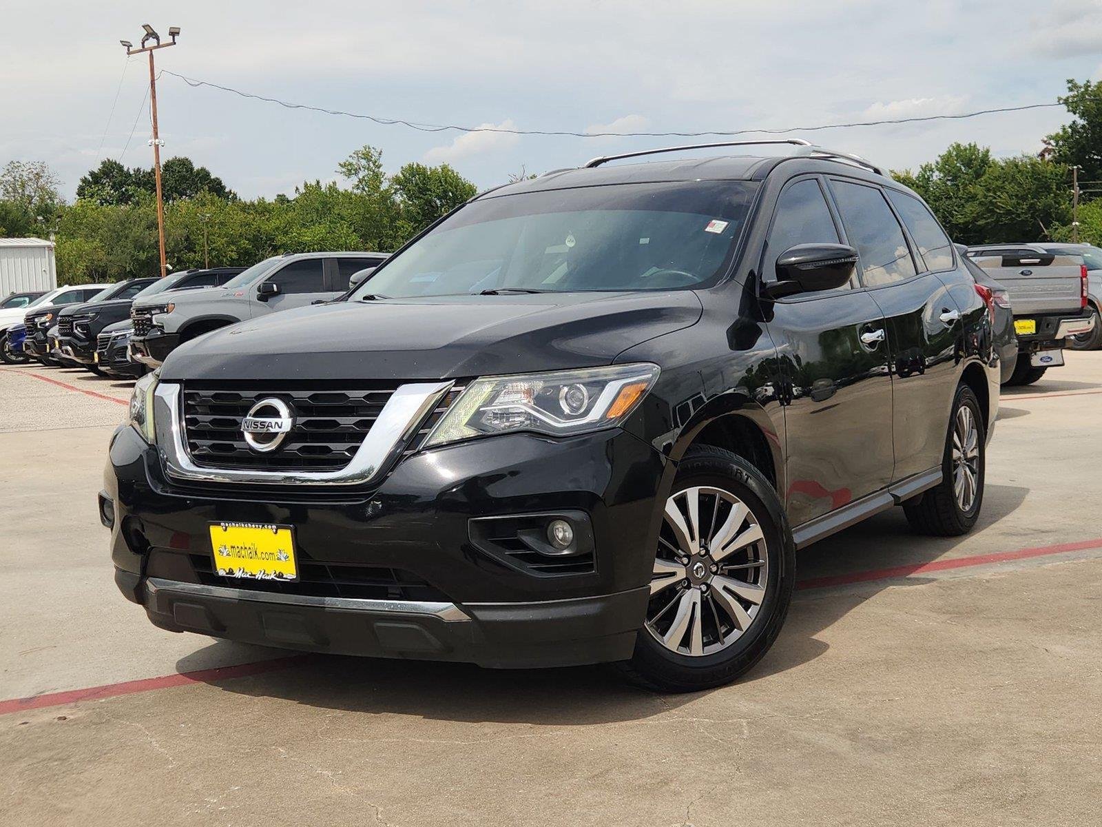 Used 2019 Nissan Pathfinder SV
