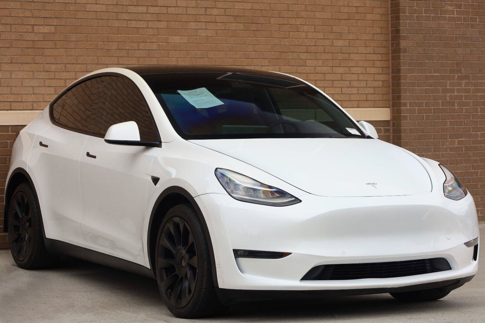 Used 2021 Tesla Model Y Long Range AWD/4WD image 5