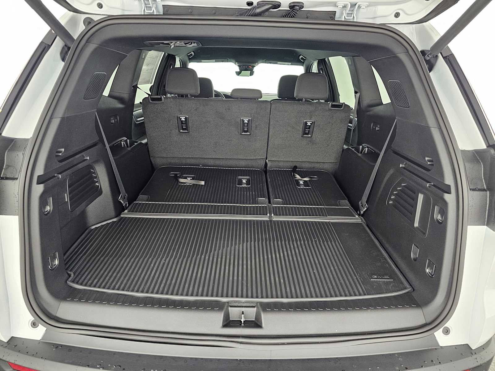 New 2026 GMC Acadia Elevation w/ LPO, Floor Liner Package image 16