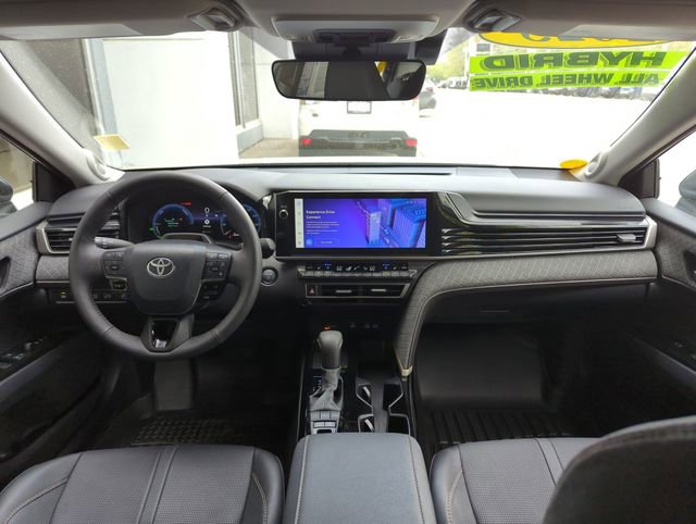 Used 2025 Toyota Camry XLE w/ Premium Plus Package AWD/4WD image 15
