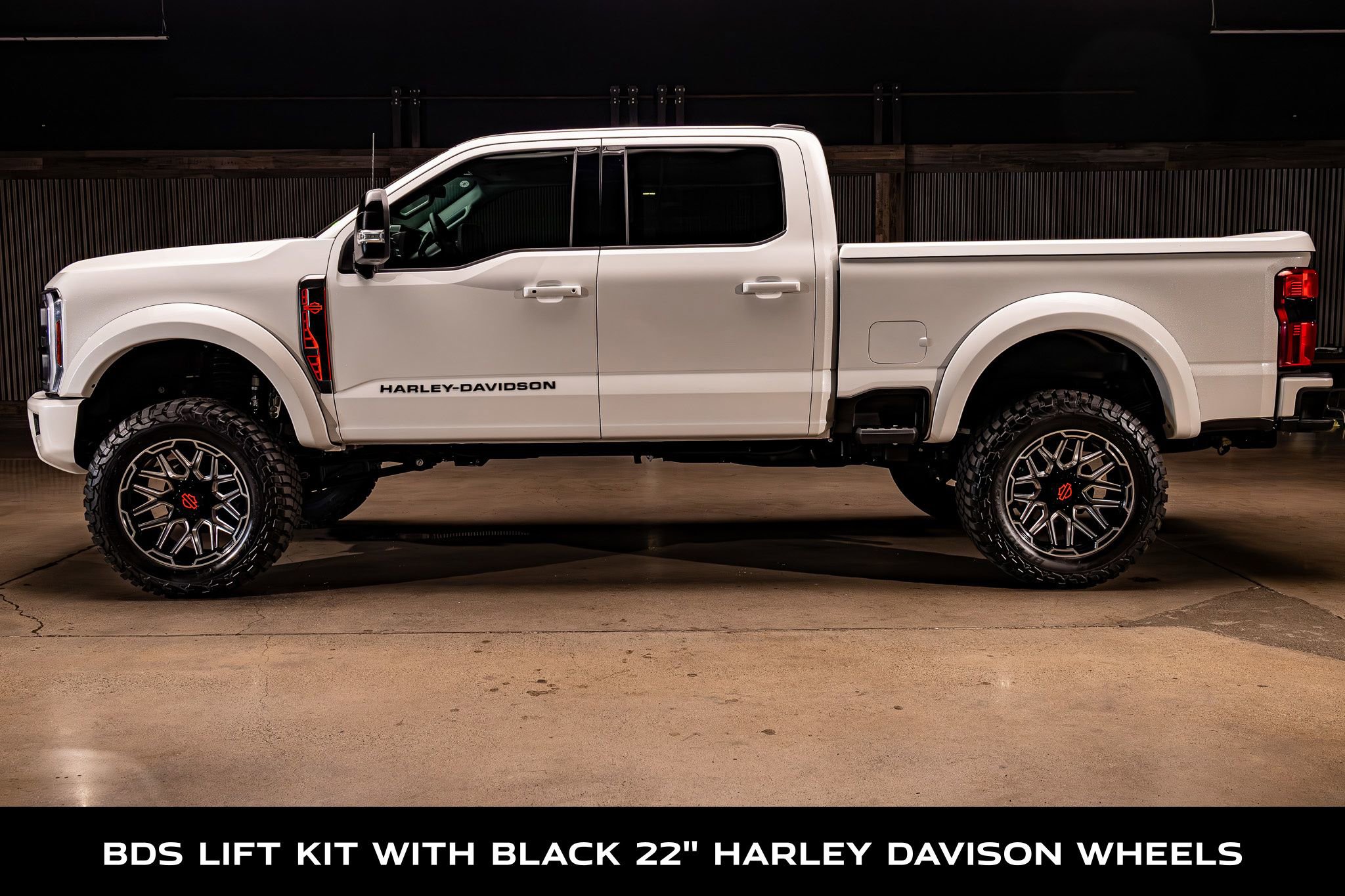 Used 2025 Ford F250 Lariat w/ Lariat Ultimate Package image 5