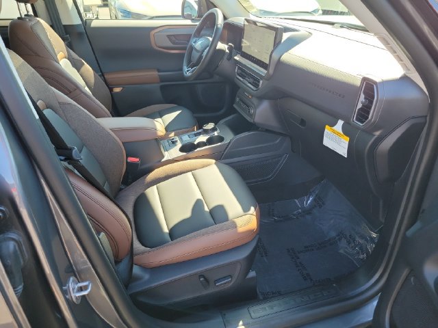 Used 2026 Ford Bronco Sport Outer Banks AWD/4WD image 16