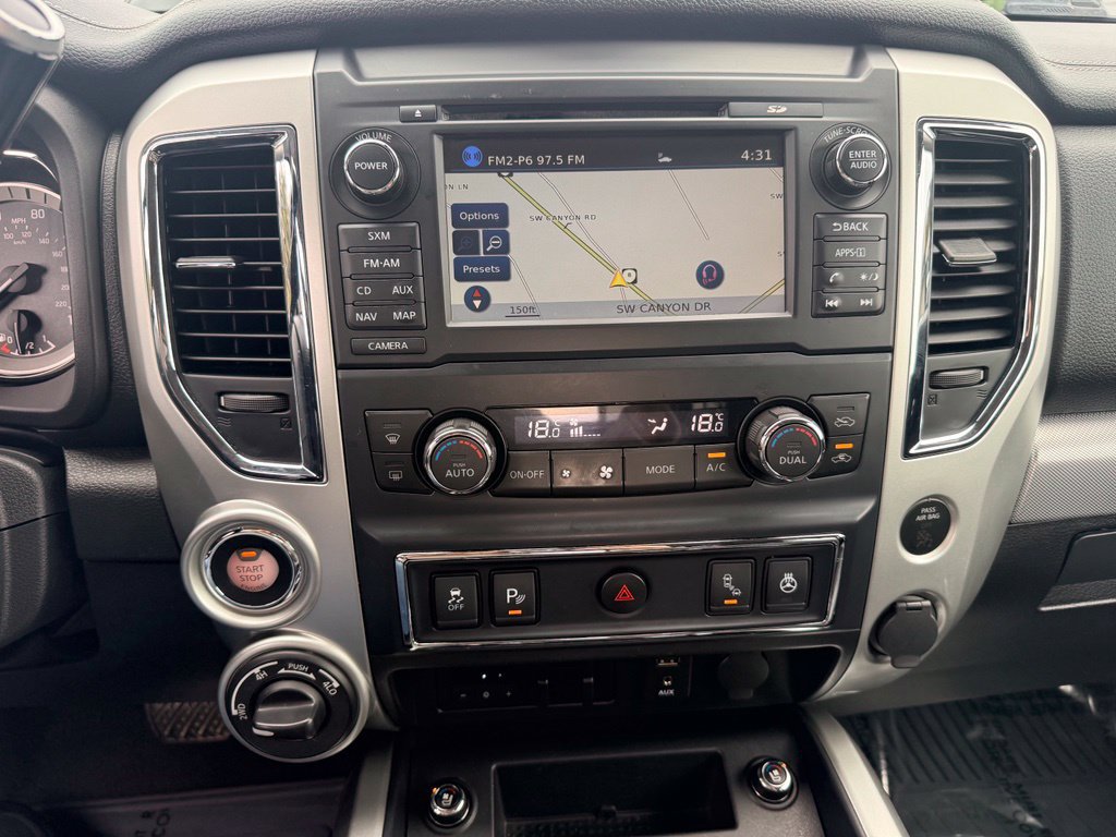 Used 2018 Nissan Titan PRO-4X AWD/4WD image 29