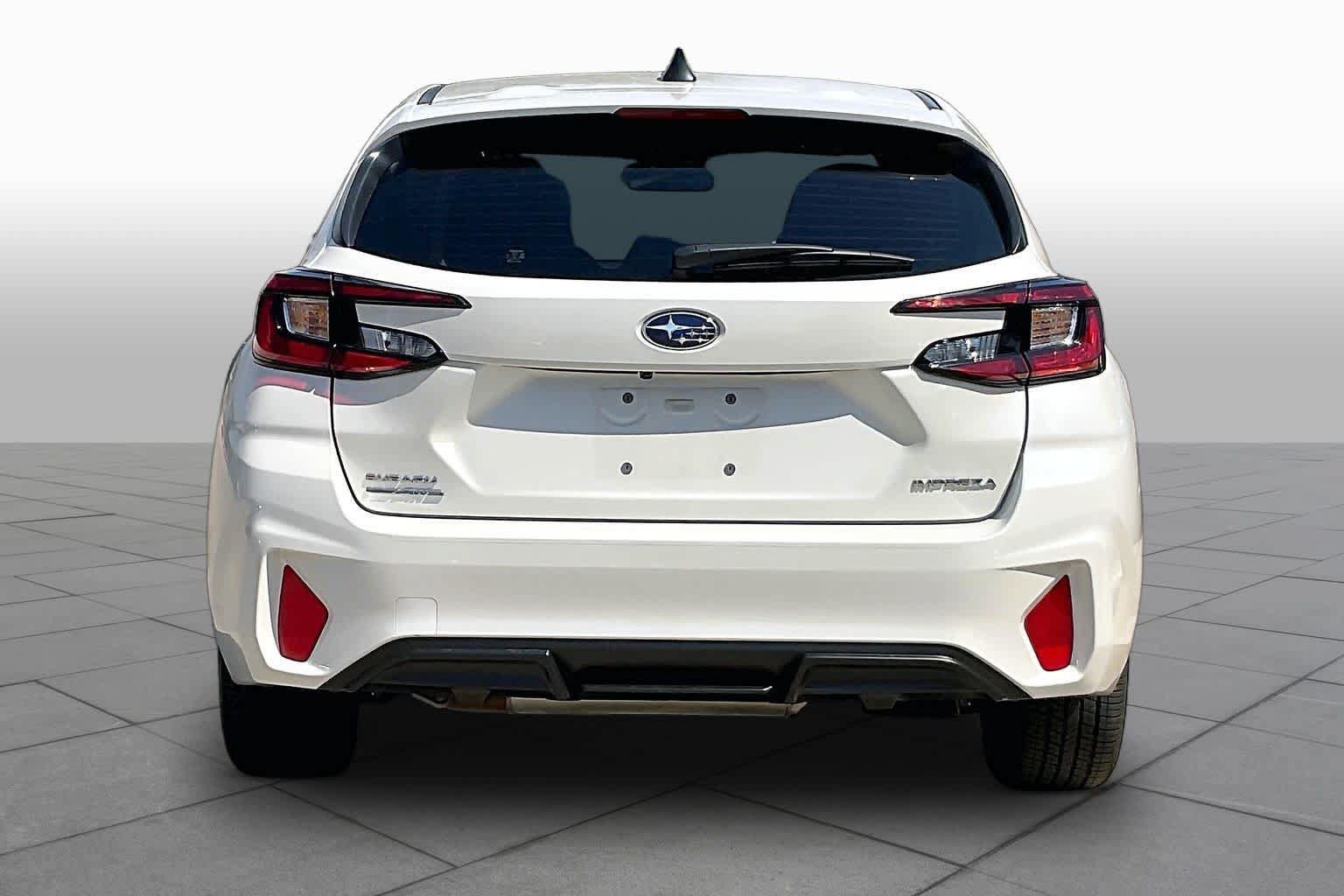 Used 2025 Subaru Impreza 2.0i Sport AWD/4WD image 5