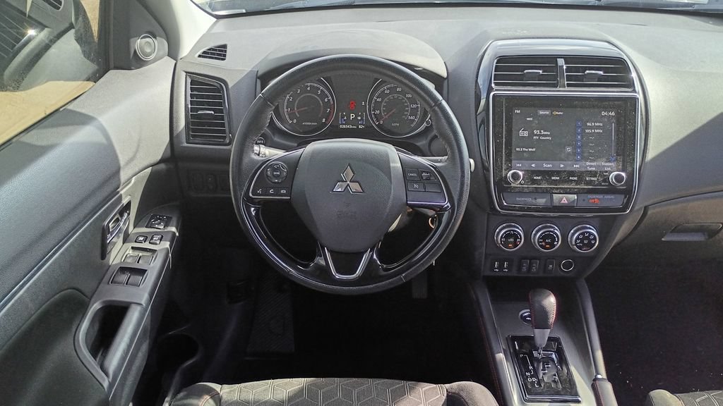 Used 2024 Mitsubishi Outlander Sport AWD image 27