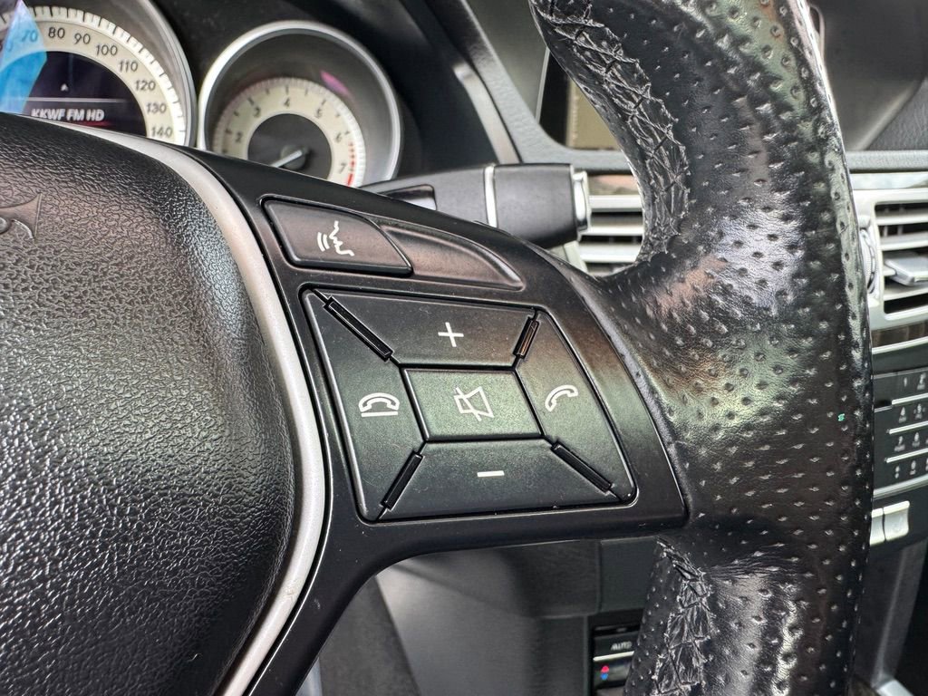 Used 2016 Mercedes-Benz E 350 Sedan image 33