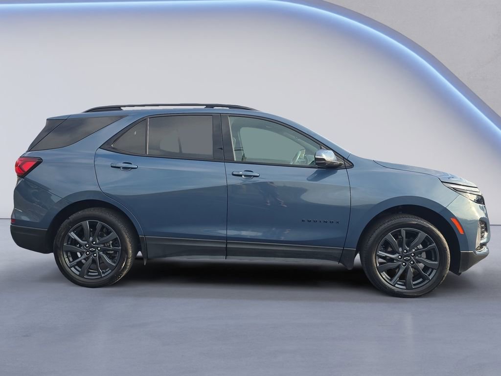 Used 2024 Chevrolet Equinox RS w/ RS Leather Package image 6