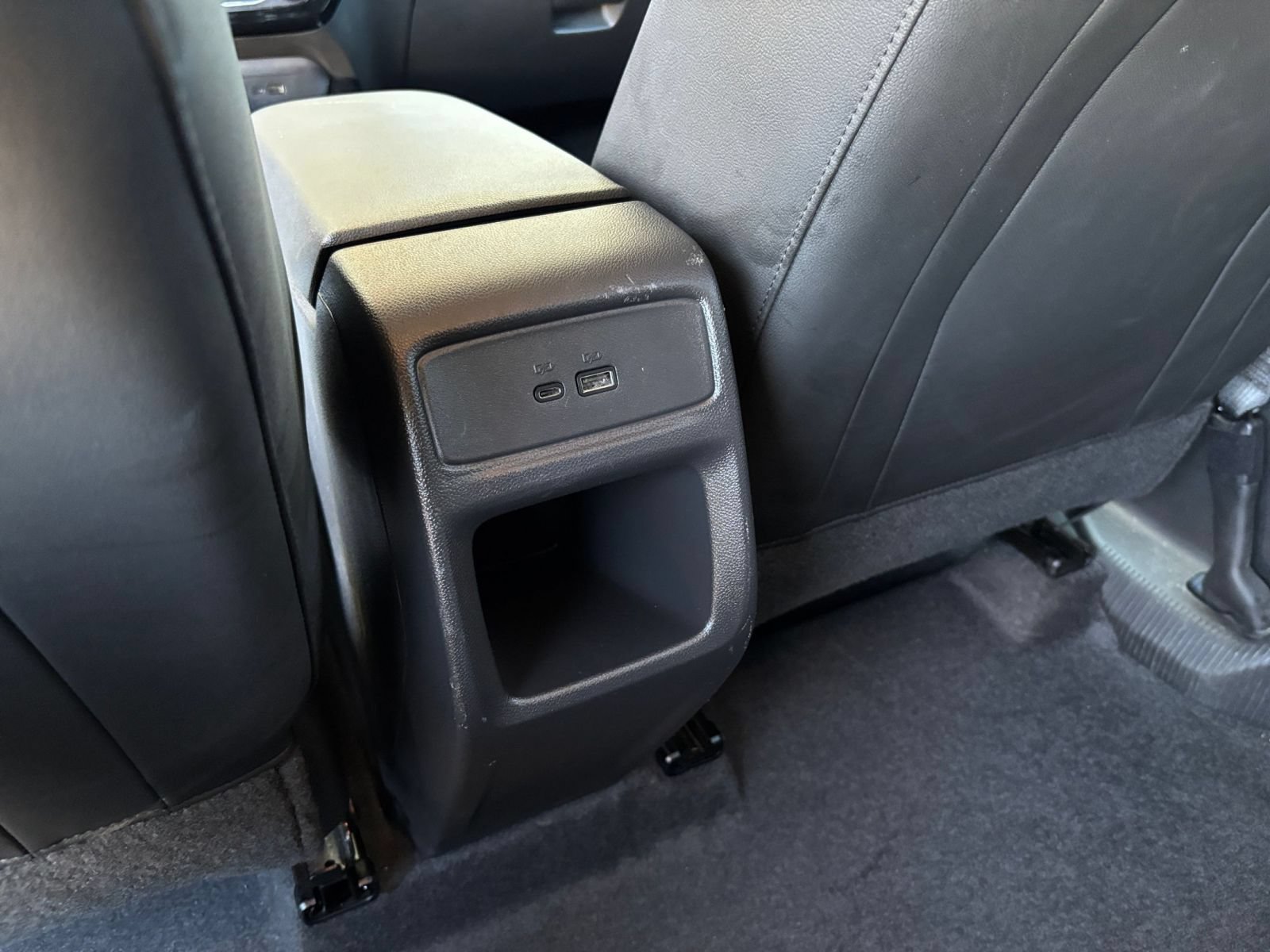 Used 2025 Chevrolet Trax LT FWD image 21