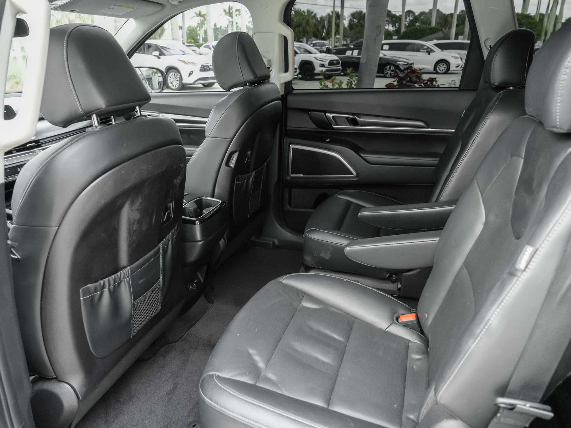 Used 2023 Kia Telluride S w/ S Sunroof Package FWD image 17