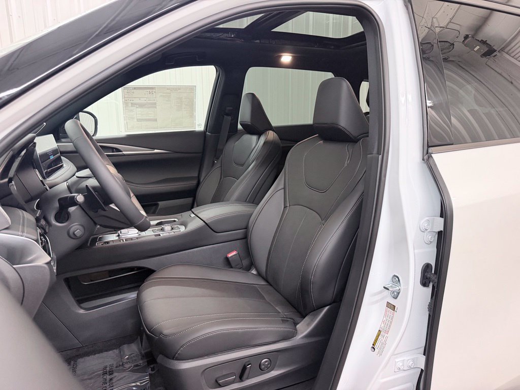 New 2027 INFINITI QX60 Sport w/ Dark Cargo Package AWD/4WD image 13