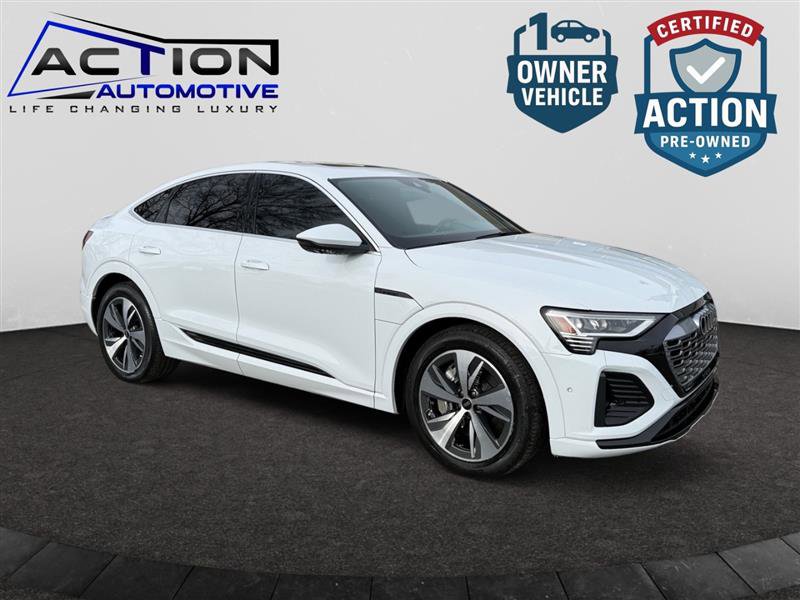 Used 2024 Audi Q8 e-tron Premium Plus image 1