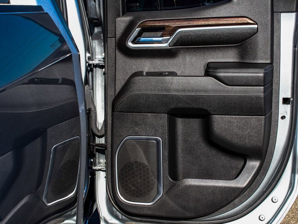 Used 2023 GMC Sierra 1500 Elevation image 12