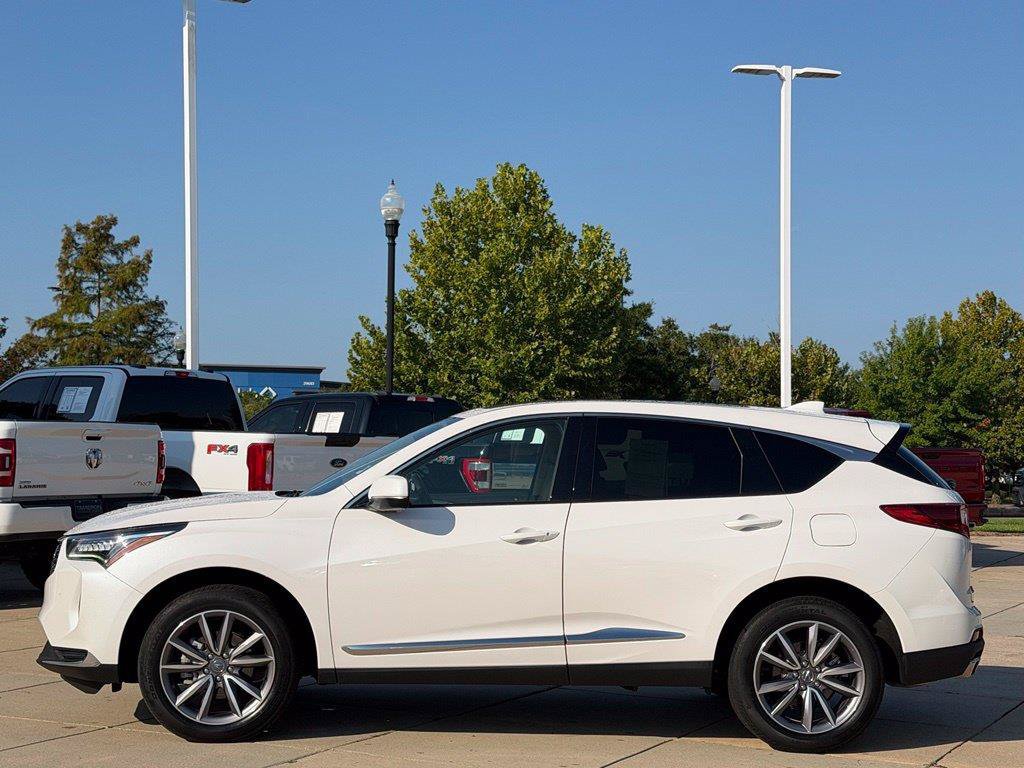 Used 2023 Acura RDX w/ Technology Package FWD image 7